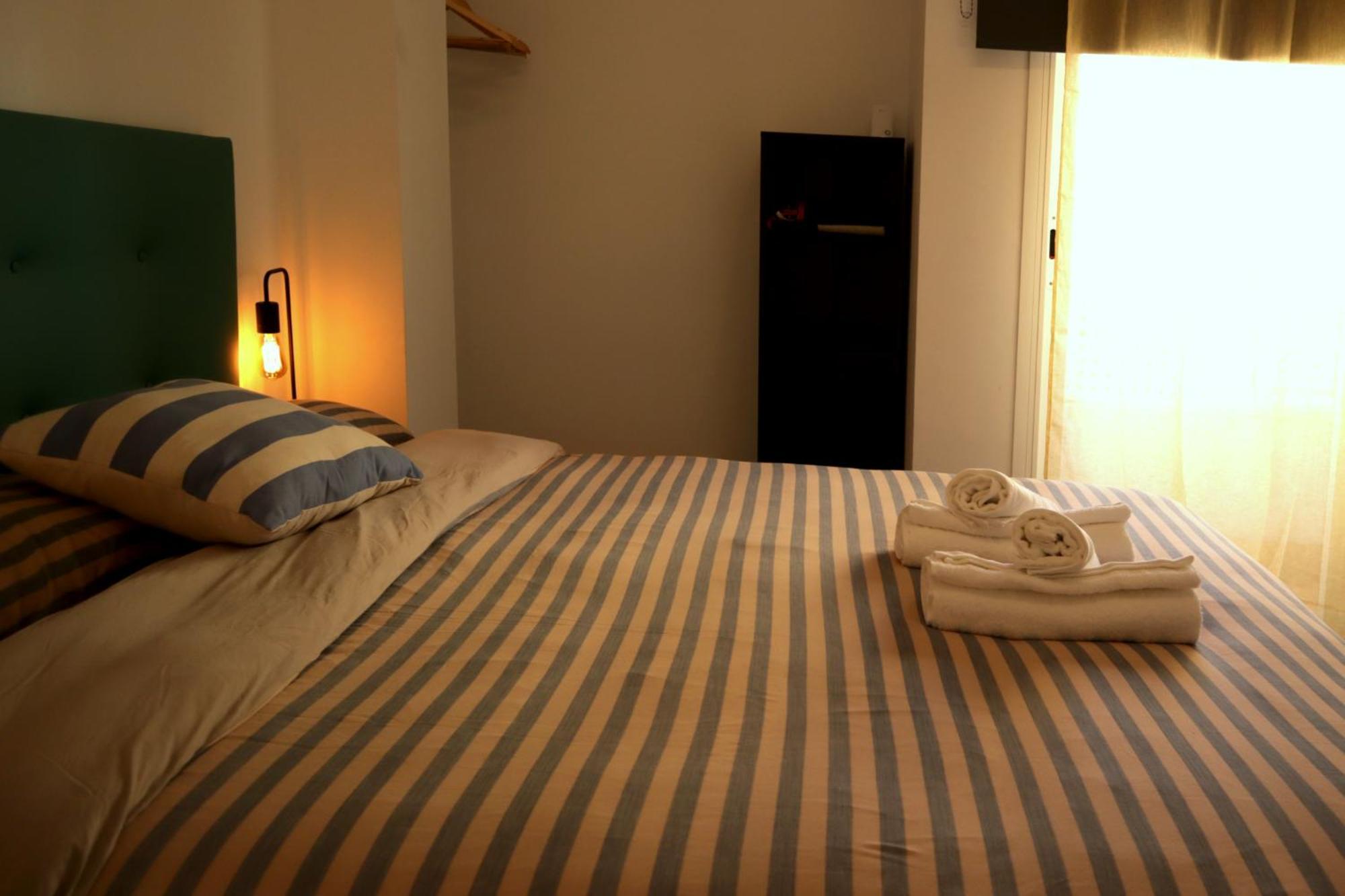 Apartment With Two Suites In The Center Of Малага Екстер'єр фото